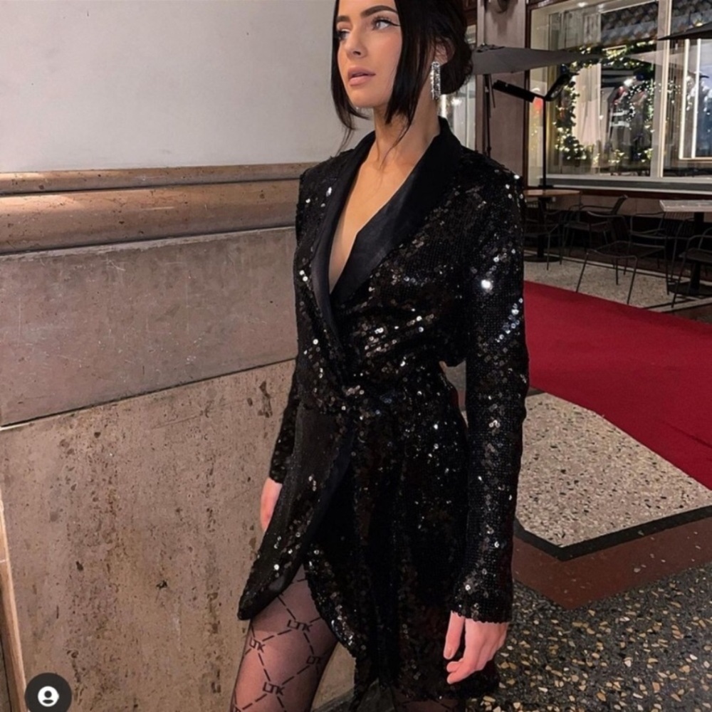 ZARA SHORT SEQUIN DRESS